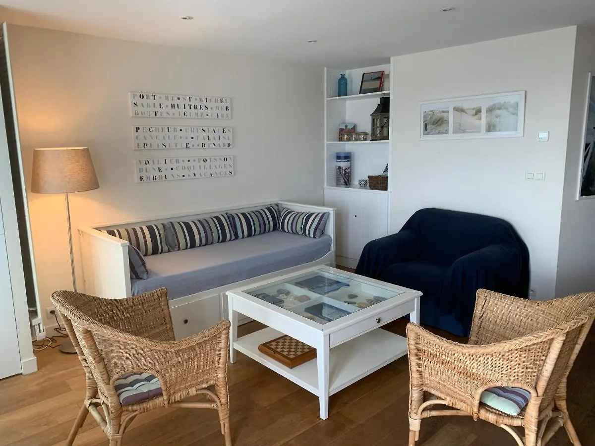 Vue Sur Mer Apartment Cancale
