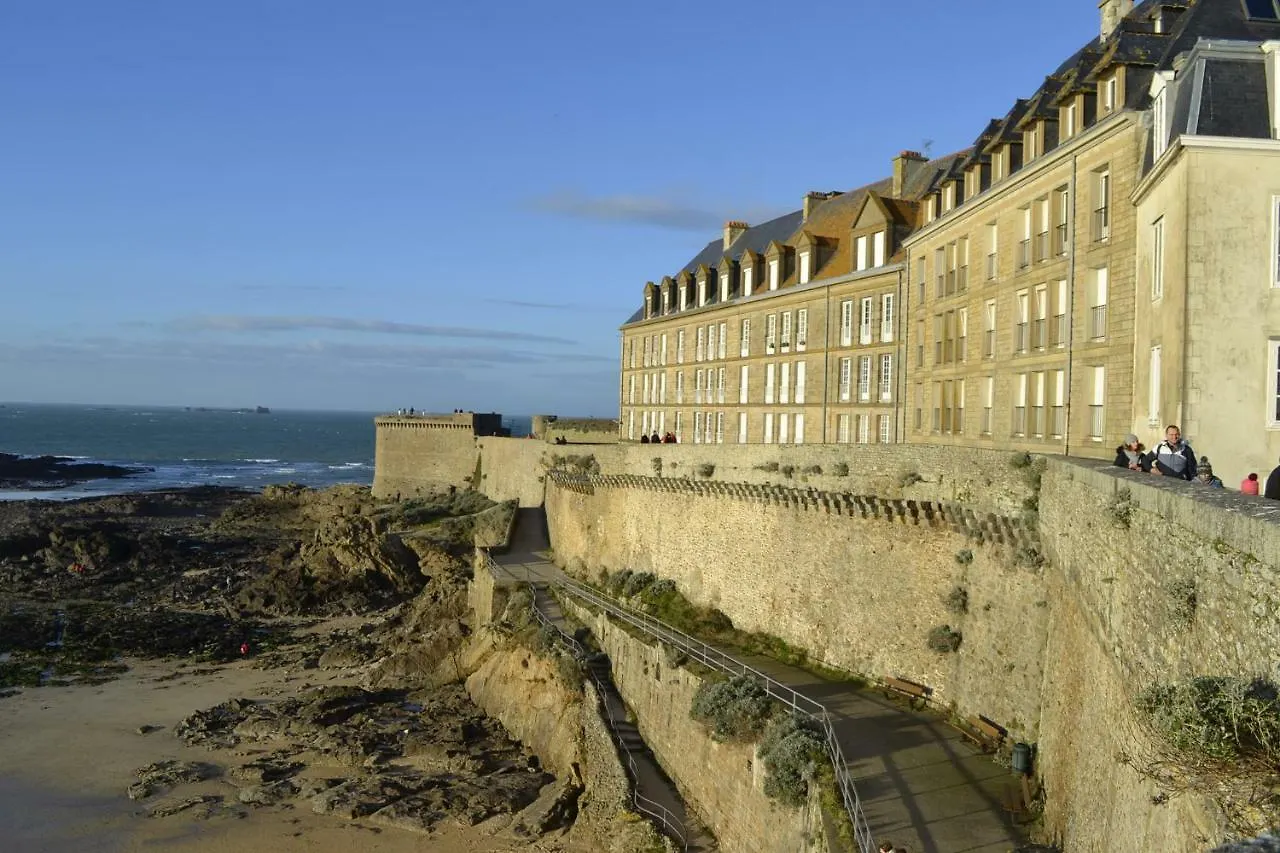 Vue Sur Mer Apartment Cancale