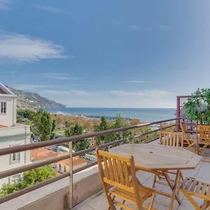 https://avenida-arriaga-405.madeira-islandshotels.com